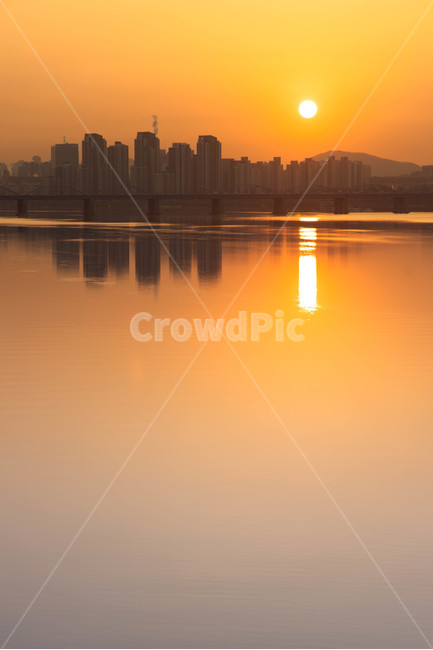 일출,강,해,하늘,도시,도시,풍경,city,landscape,한국도시풍경,한국도시경관,korea cityscape,nature,자연,outdoors,옥외,dusk,황혼,dawn,새벽,red sky,붉은 하늘,sky,sunset,일몰
