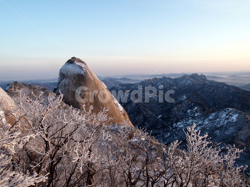 산,겨울,상고대,인수봉,북한산,자연,생태,겨울,계절,winter,season,자연,풍경,nature,landscape,outdoors,옥외,mountain