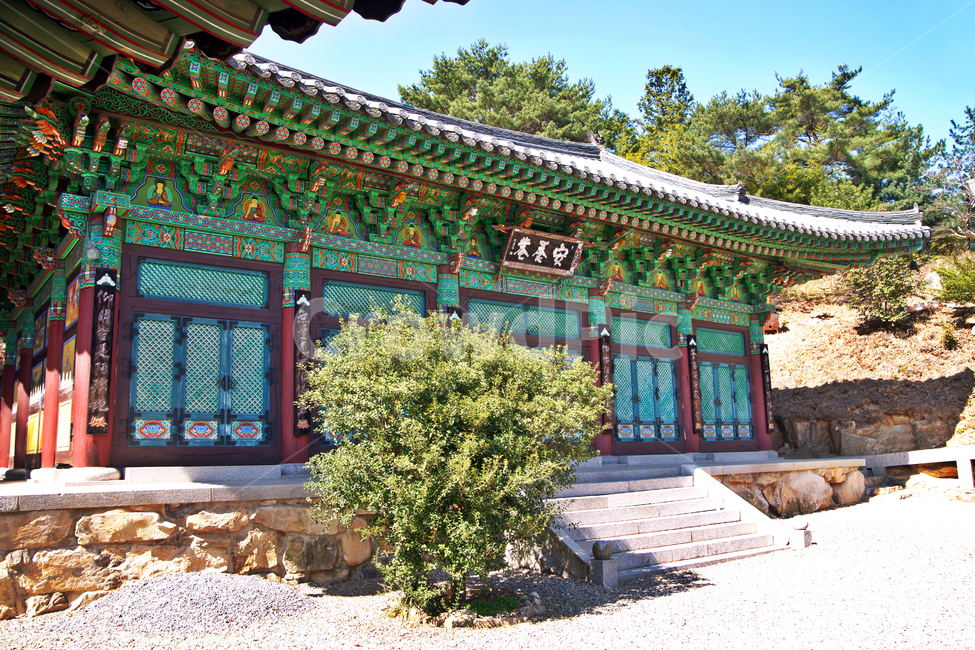 대웅전,안양암,통도사,말사,양산,산사,암자,사찰,고건축,아미타불,법당,극락전,한국전통,한국문화,korean traditional,korean culture,종교,신앙,religion,belief,faith,건축물,건물외관,exterior,building,structure,architecture,construction