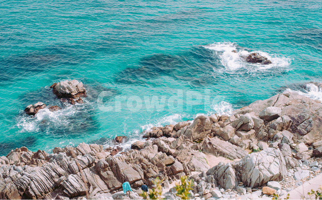 East Sea,Beach,emerald color,refreshing,clean