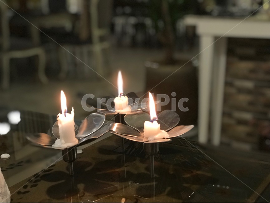 카페,촛불,촛대,캔들,불꽃,감성,인테리어,실내디자인,interior design,사물,물건,오브젝트,thing,object,matter