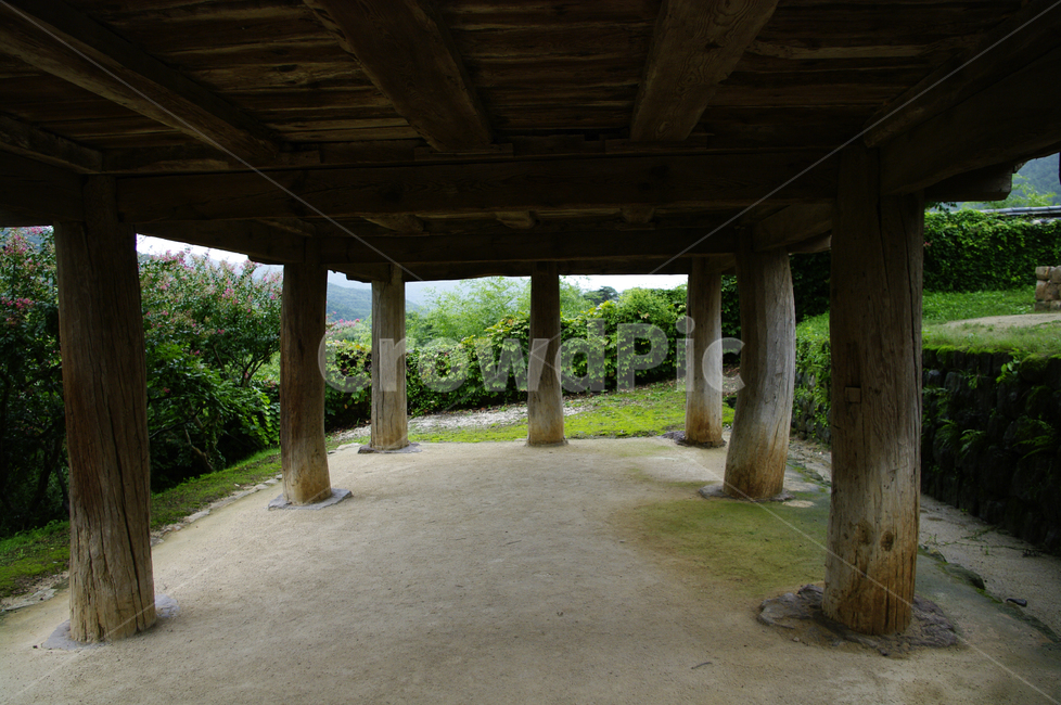 한옥,전통가옥,traditional,기둥,나무,건축,한국전통,한국문화,korean traditional,korean culture,건축물,건물외관,exterior,building,structure,architecture,construction