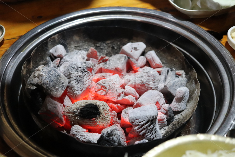 숯불,숯,고기불판,고깃집,식당,food,meal