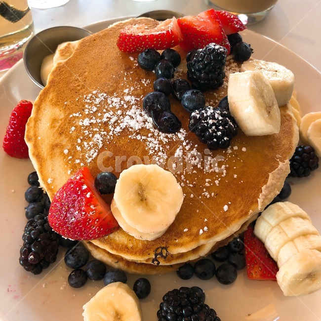 팬케이크,pancake,빵,과일,베리,음식,식재료,요리,food,cook,meal,dishes,food reserves,디저트,간식,후식,dessert,snack
