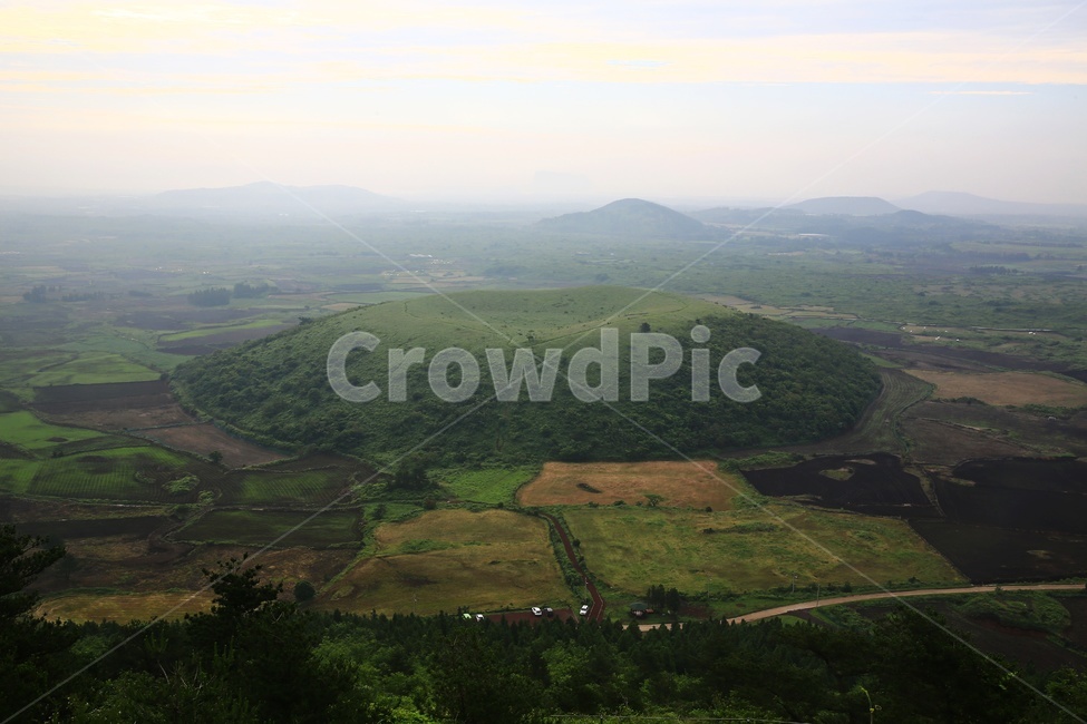 hill,언덕,outdoors,옥외,nature,자연,landscape,경치,scenery,풍경,경관,오름,제주,다랑쉬오름,안개,아침,자연,풍경,nature,landscape