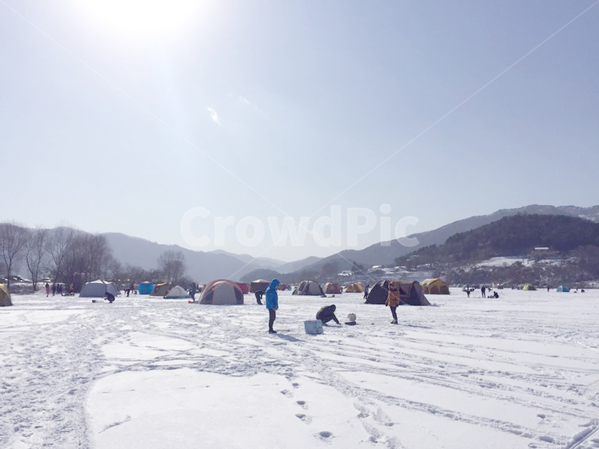 겨울,백그라운드,눈,야영,텐트,산,겨울캠프,캠핑,추운,계절,사람들,겨울,계절,winter,season,자연,풍경,nature,landscape,사람들,대중,군중,other people,crowd,여행,휴가,traveling,vacation,trip