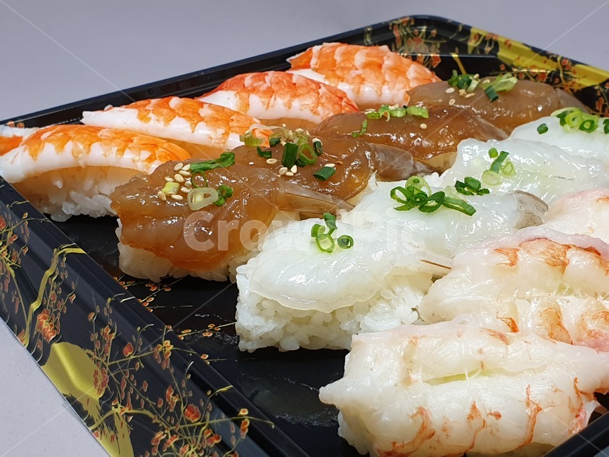 초밥,새우,새우초밥,스시,sushi,일식,일본요리,일본음식,해물,수산물,shrimpsushi,식사,간편식사,사물,오브젝트,object,seafood,food,음식,시푸드,씨푸드,먹는거,먹는것,음식,식재료,요리,food,cook,meal,dishes,food reserves,일식,일본음식,일본요리,Japanese food,Japanese dishes,Japanese meal,Japanese cook