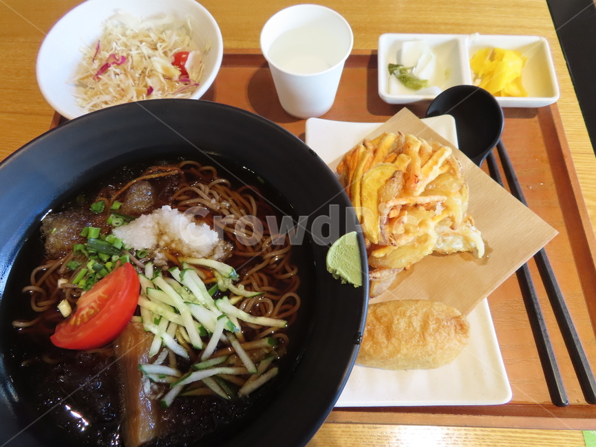 냉모밀,야채튀김,채소튀김,모밀,일식,유부,유부초밥,먹방,음식,일본음식