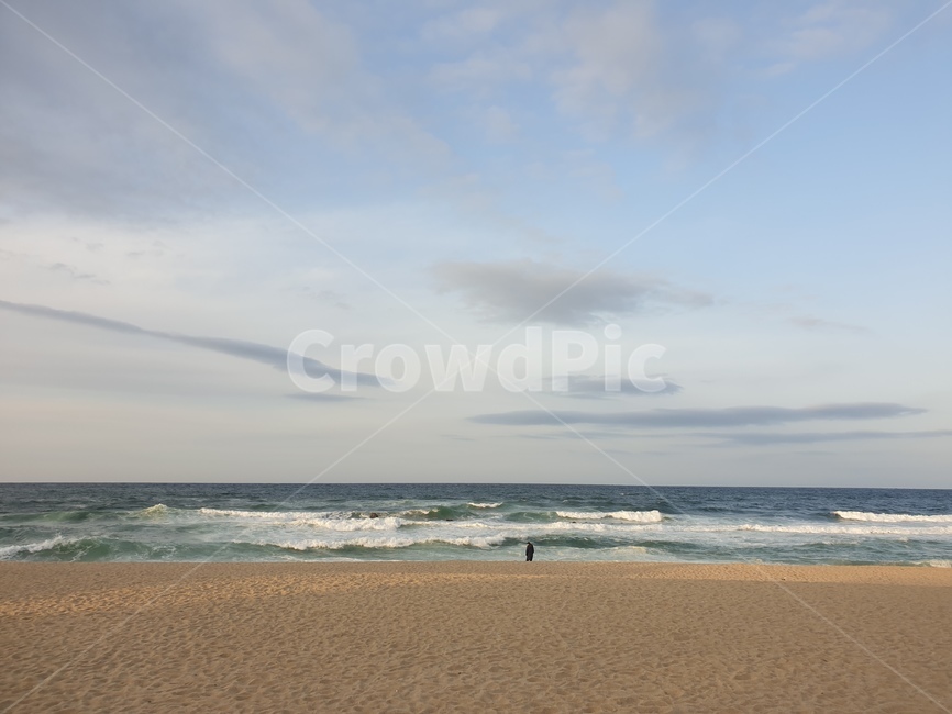 바다,바다하늘,풍경,강릉,ocean,바다배경,강원도,파도,자연,구름,경치,흰구름,beauty,view