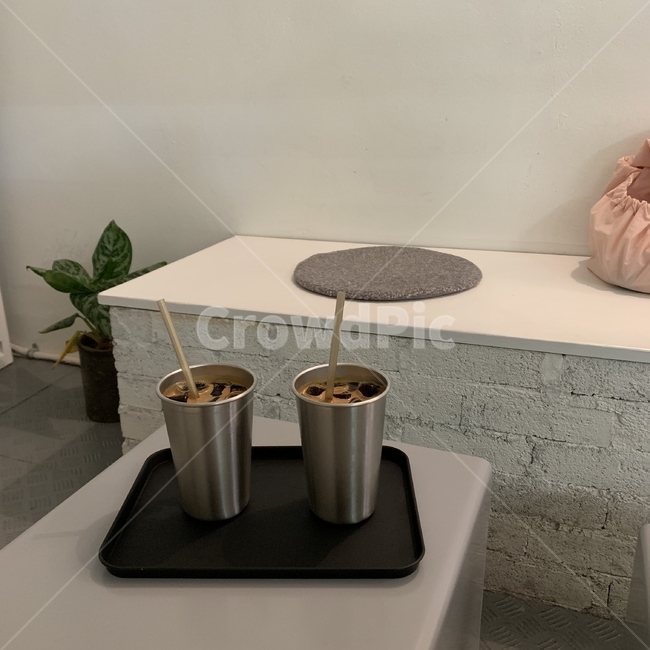카페,커피,음료,아메리카노,의자,분위기,감성,휴식