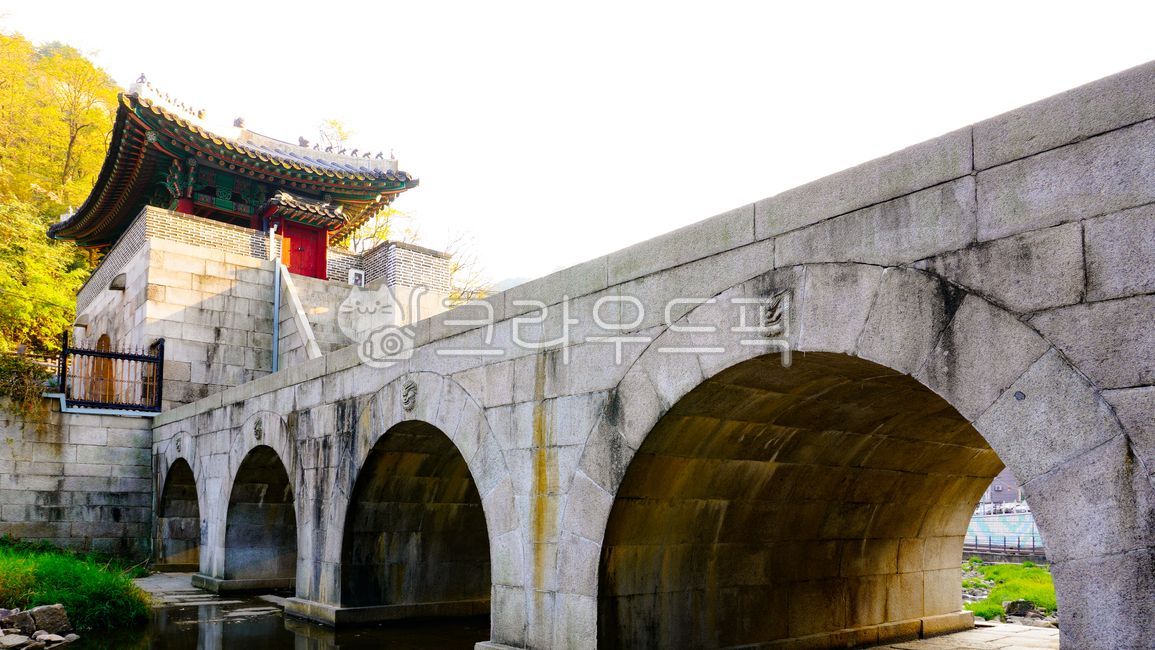 홍지문,탕춘대성,서울시,유형문화재,유적지,아치,다리,문화재,전통적인,건축물,서울,유적,역사적,역사,돌,유산,건물,강,도성,기와,tangibleculturalproperty,bukhansan,gate,fortress,cultural,property,tangchundaeseong,korea,seoul,river,provence,antique,arch,arches,view,cityscape,historical,medieval,sky,heritage,fort,wall,urban,bridge,hongjigate,asia,castle,traditional,culture,stone,ancient,history,asian,old,historic,famous,architecture,giwa,building,tourism,hongjimun,hongimun