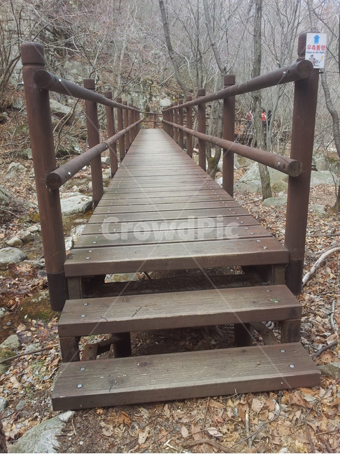 handrail,banister,난간,staircase,계단,산길