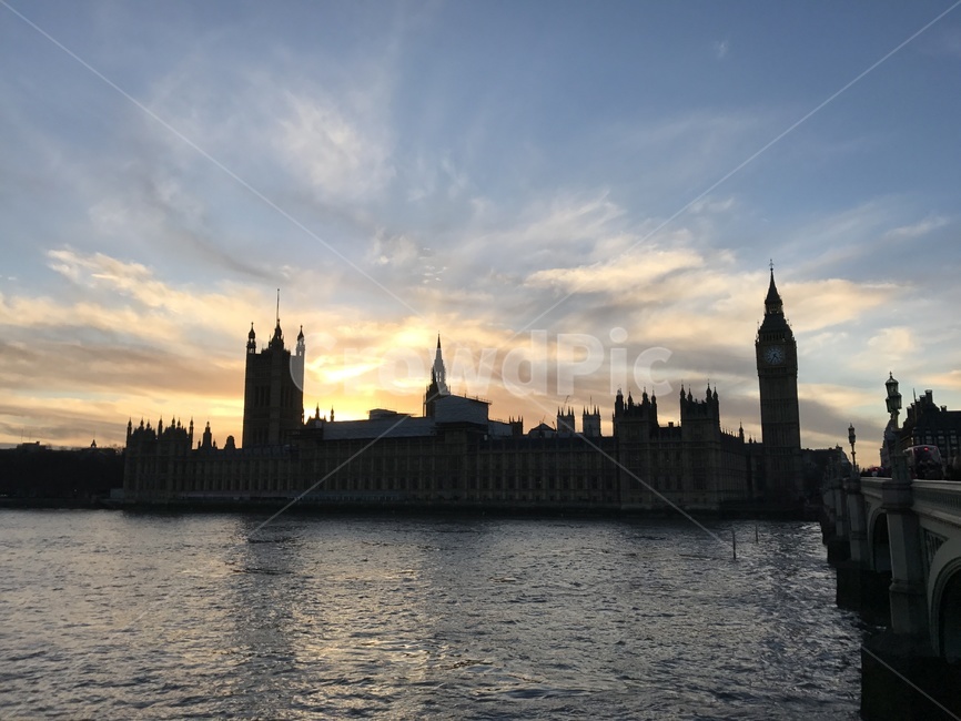 영국,빅벤,다리,노을,하늘,템즈강,강,river,sky,sunset,bigben,뾰족한탑,architecture,건축물,해외,외국,세계,foreign,oversea,world