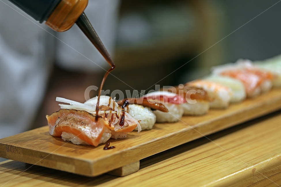 스시,음식,요리,초밥,회,손맛,사람,음식,식재료,요리,food,cook,meal,dishes,food reserves,일식,일본음식,일본요리,Japanese food,Japanese dishes,Japanese meal,Japanese cook