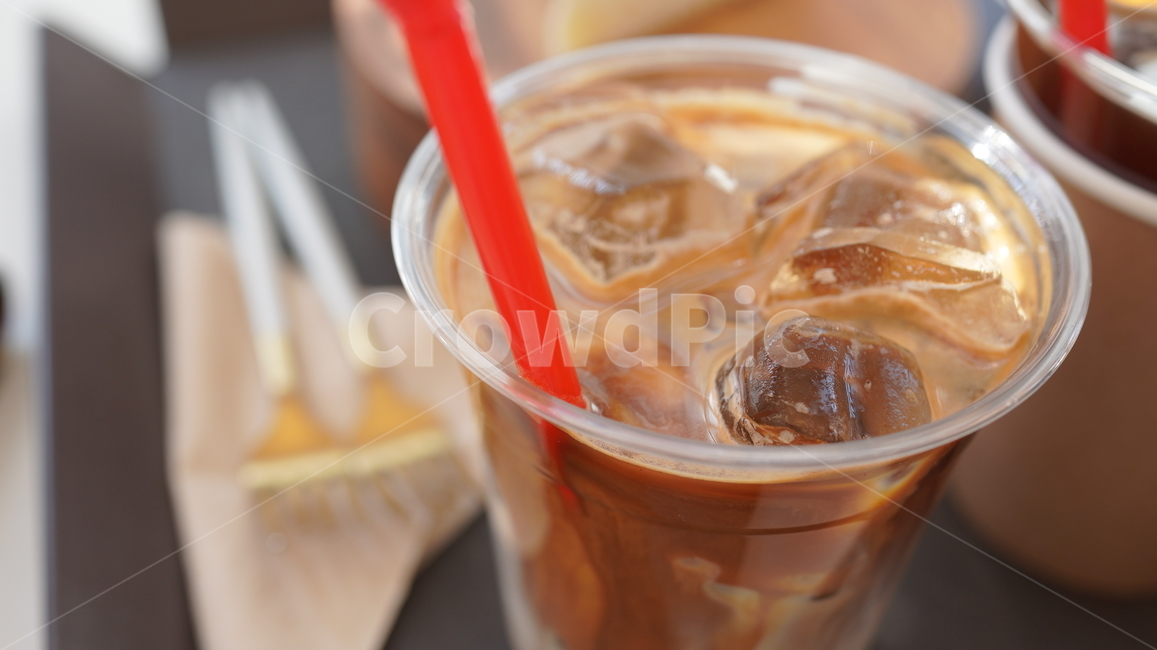 커피,얼음,라떼,아이스,카페,빨대,에스프레소,컵,플라스틱,테이크아웃,latte,ice,espresso