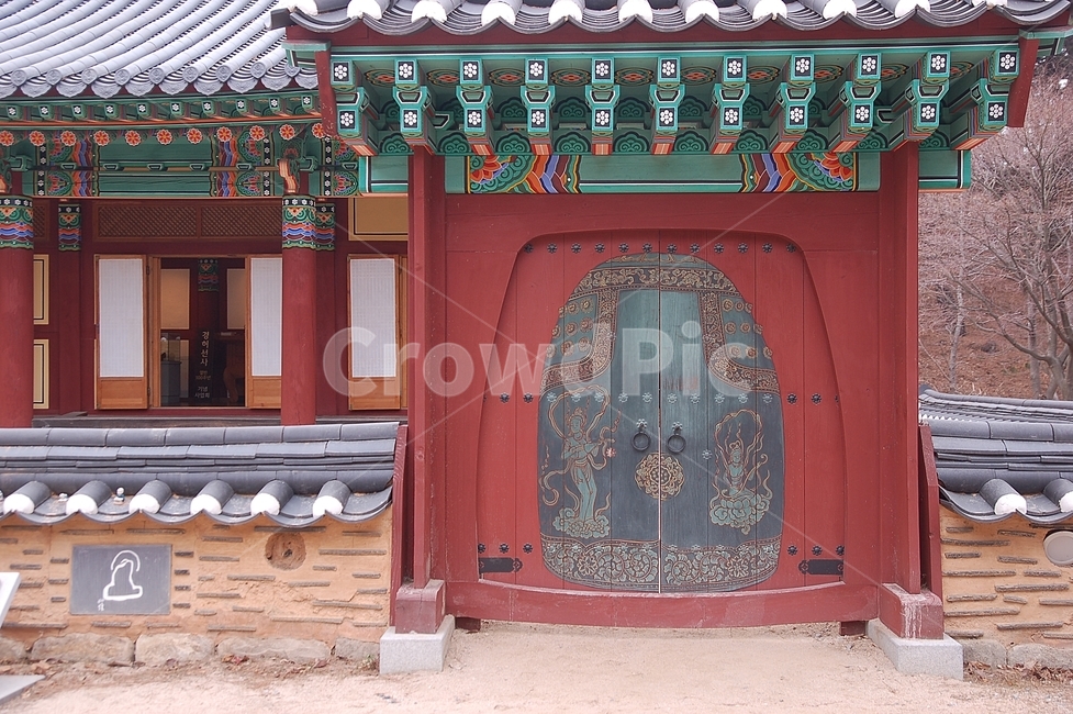 사찰,수덕사,절,불교,temple,한국,예산군,덕산면,한국전통,한국문화,korean traditional,korean culture,종교,신앙,religion,belief,faith,건축물,건물외관,exterior,building,structure,architecture,construction