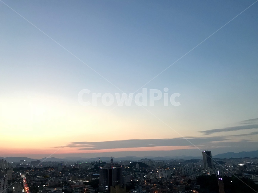 노을,해질녘,도심,하늘,구름