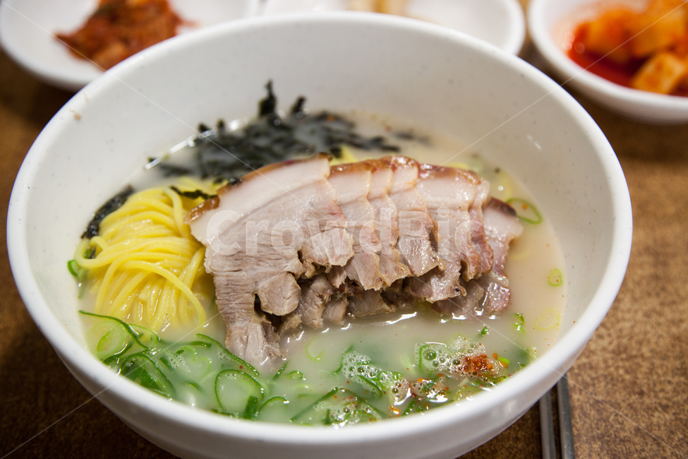 국수,고기국수,food,음식,dish,요리,meal,식사,bowl,사발,음식,식재료,요리,food,cook,meal,dishes,food reserves,한식,한국음식,한국요리,korean food,korean dishes,korean meal,korean cook