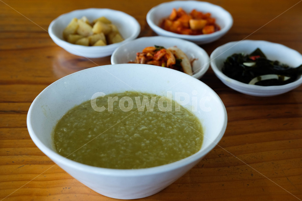 음식,전복죽,제주도음식,죽,식사,rice,ricesoup,soup,bowl,사발,dish,요리,meal,음식,식재료,요리,food,cook,meal,dishes,food reserves
