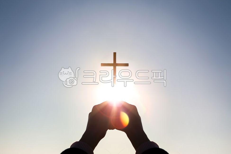 trust,Easter,symbol,beam,precious blood,Christmas,death,father,church,backlight,bright,faith,hope,sun,pray,hardship,Worship,Jesus,The Cross,Holy Ghost,hand,sky,finger,Catholic,holy,Cathedral,Jesus Christ,christmas,resurrection,religion,contemplation,blue,