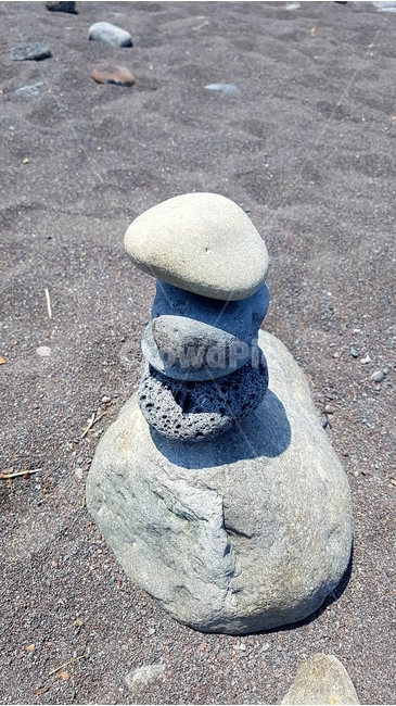 돌,바다,탑,여름,소원,백사장,해변,자연,풍경,nature,landscape,gravel,자갈,dirt road,흙길,road,도로