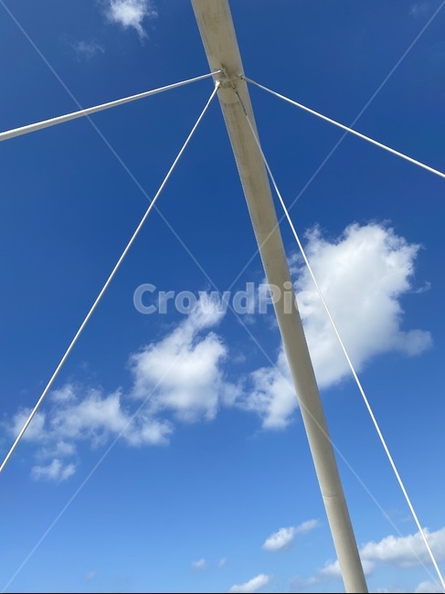 utilitypole,전신주,blue,bluesky,sky,cloud,clouds,하늘,다리,푸른하늘,구름