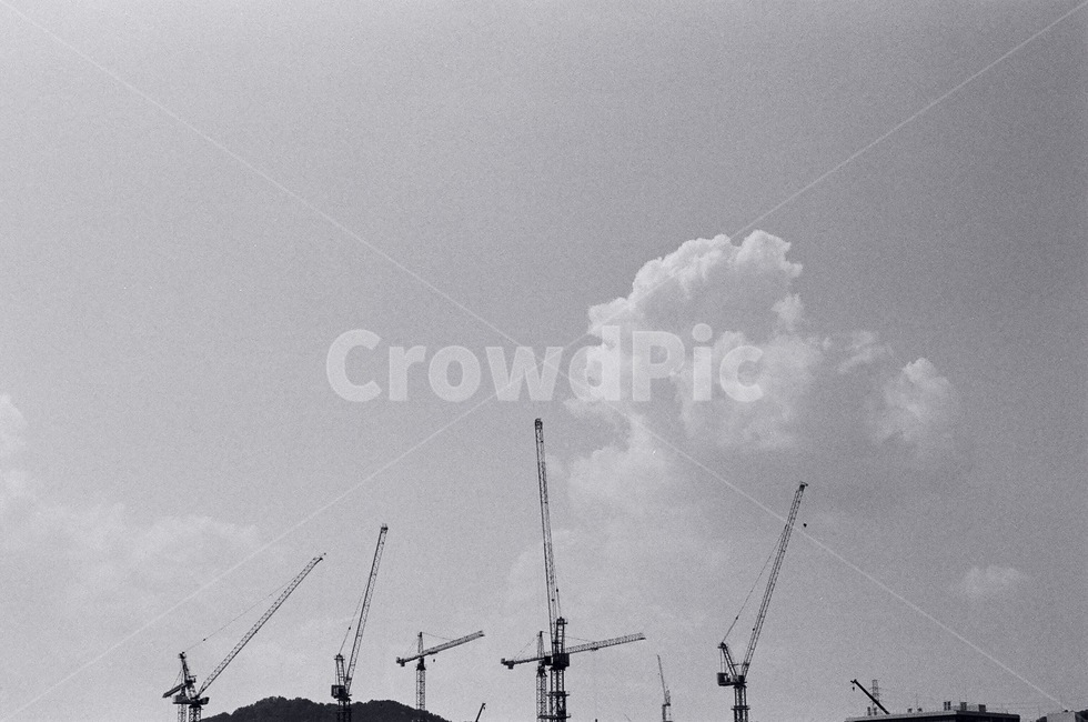 흑백사진,흑백필름,필름사진,필름카메라,필름,흑백,빈티지,레트로,감성,공사장,하늘,풍경,풍경사진