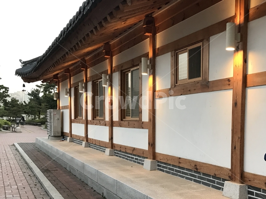 기와집,한옥,일산,기와,옛날집,처마지붕,tileroofedhouse,tile,koreanstylehouse,한국전통,한국문화,korean traditional,korean culture,건축물,건물외관,exterior,building,structure,architecture,construction