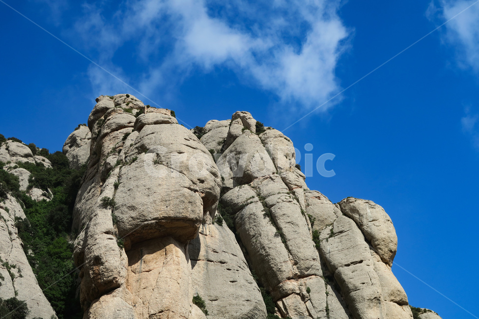 nature,자연,outdoors,옥외,cliff,낭떠러지,몬세라트,motnserrat,스페인,españa,spain,바위,rock,암석,산,mountain
