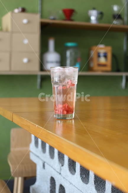 딸기에이드,딸기,에이드,탄산수,음료수,음료수,drink,beverage