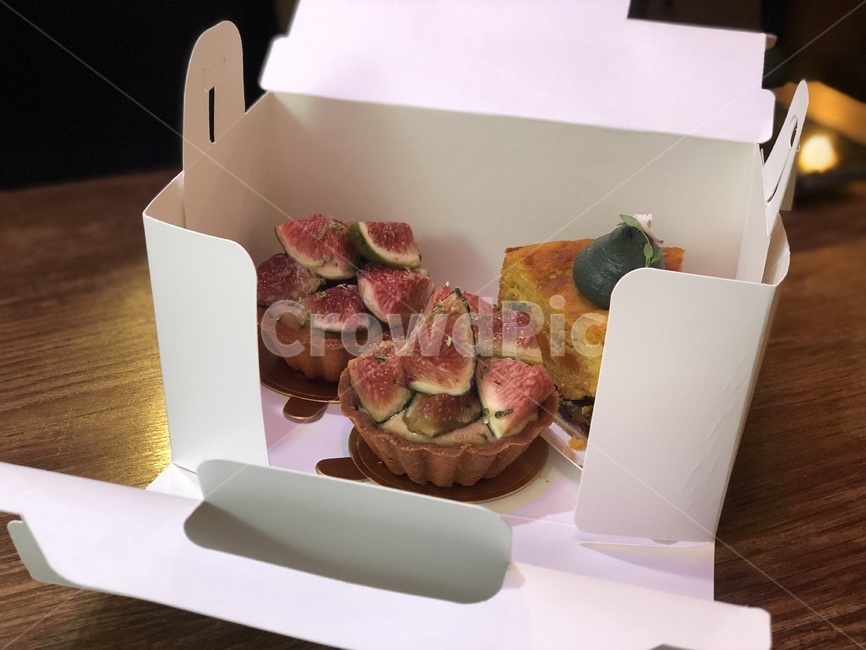 plant,식물,fruit,과일,food,비건,디저트,타르트,무화과,단호박,케이크,포장,상자,달달한,사랑,음식,선물