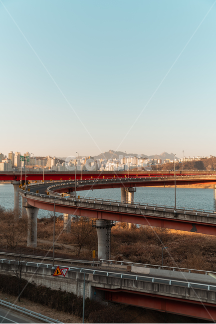 한강,하늘,배경화면,건물,sky,풍경,landscape,korea,도시,서울,한국도시풍경,한국도시경관,cityscape,실외,야외,city,도시,풍경,city,landscape,한국도시풍경,한국도시경관,korea cityscape,road,도로,freeway,고속 도로
