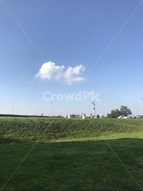 만토바,mantova,이탈리아,italy,italia,구름,공원,하늘,배경화면,nature,자연,소도시,잔디,sky