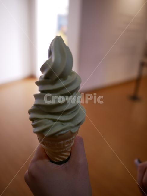 아이스크림,녹차맛,여름,콘,하드,녹차아이스크림