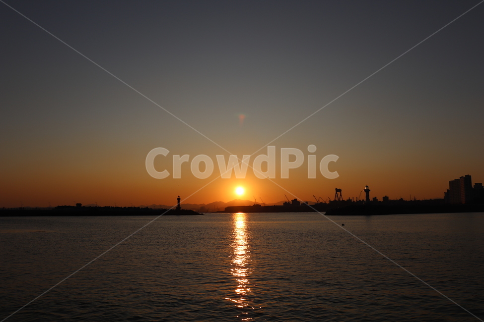 석양,바다,nature,자연,sunlight,outdoors,옥외,일몰,sunset,붉은하늘,redsky,sky,하늘,dusk,자연,풍경,nature,landscape