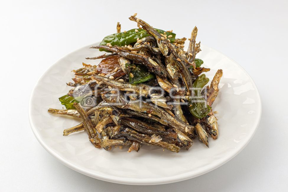 seafood,close up,ingredient,savory,Chili pepper,Korean culture,vegetable,food,meal,Stirfried anchovies,anchovy,Korean food,stirfry,grocery,Food Ingredients,ingredients,sweet