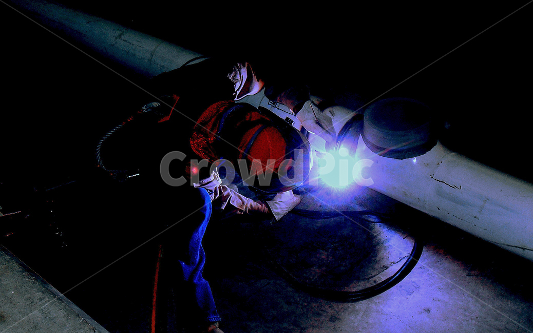 용접,불꽃,작업,노동,화염,사람,인물,인간,human,person,산업,industry,industrial,제조업,manufacturing business,manufacturing industry