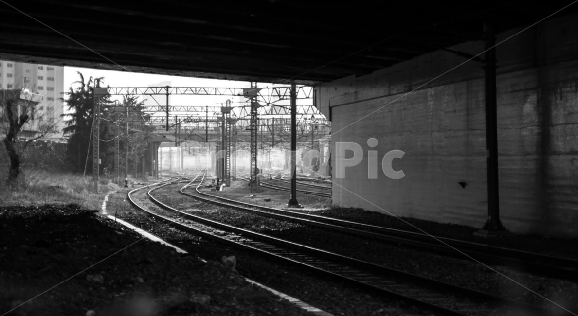 흑백사진,기찻길,부산,풍경,라인,흑백,모노톤,monochrome,black and white,교통,교통수단,traffic,transportation