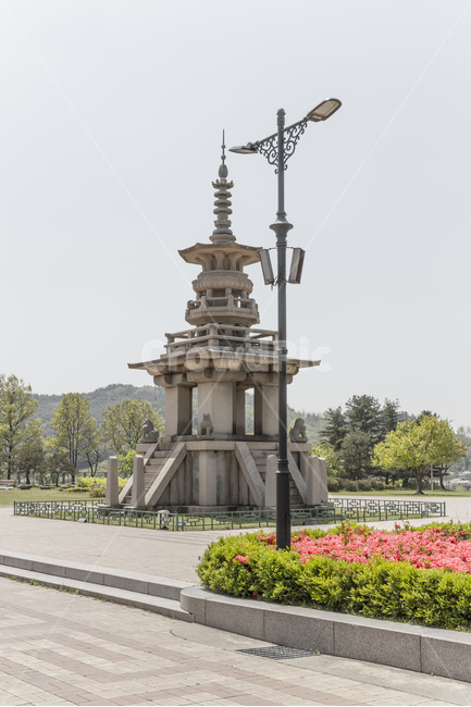 전통유산,문화유산,한국의미,다보탑,탑,유물,한국전통,한국문화,korean traditional,korean culture,조각상,동상,석상,조형물,statue,bronze statue,stone statue,종교,신앙,religion,belief,faith,건축물,건물외관,exterior,building,structure,architecture,construction
