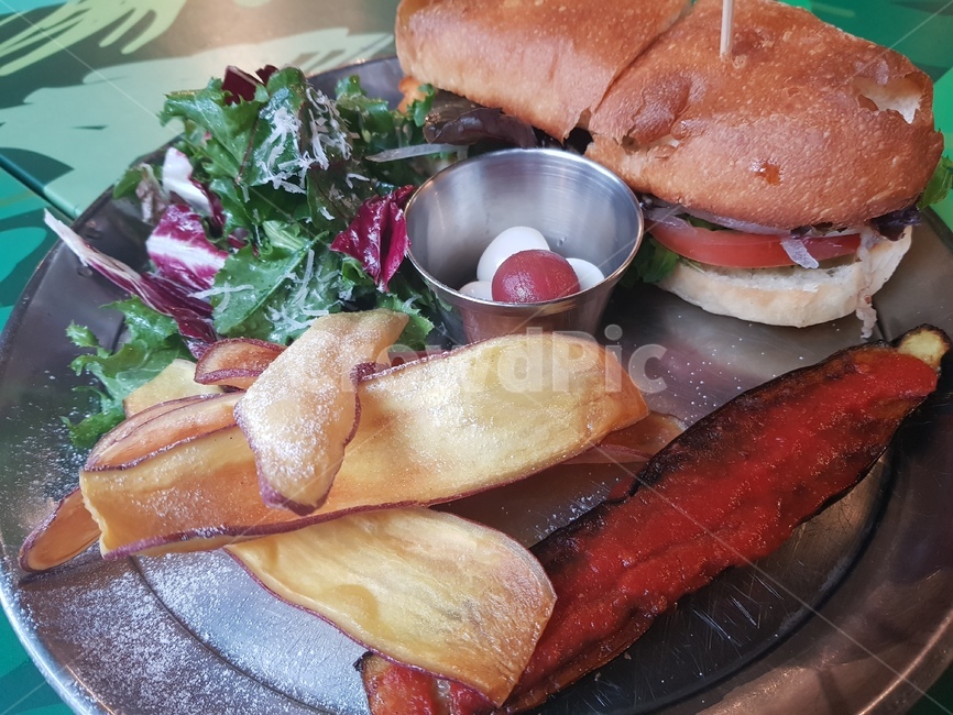 불고기샌드위치,브런치,브런치메뉴,sandwich,빵,음식,식재료,요리,food,cook,meal,dishes,food reserves,아침식사,조식,브런치,breakfast,brunch