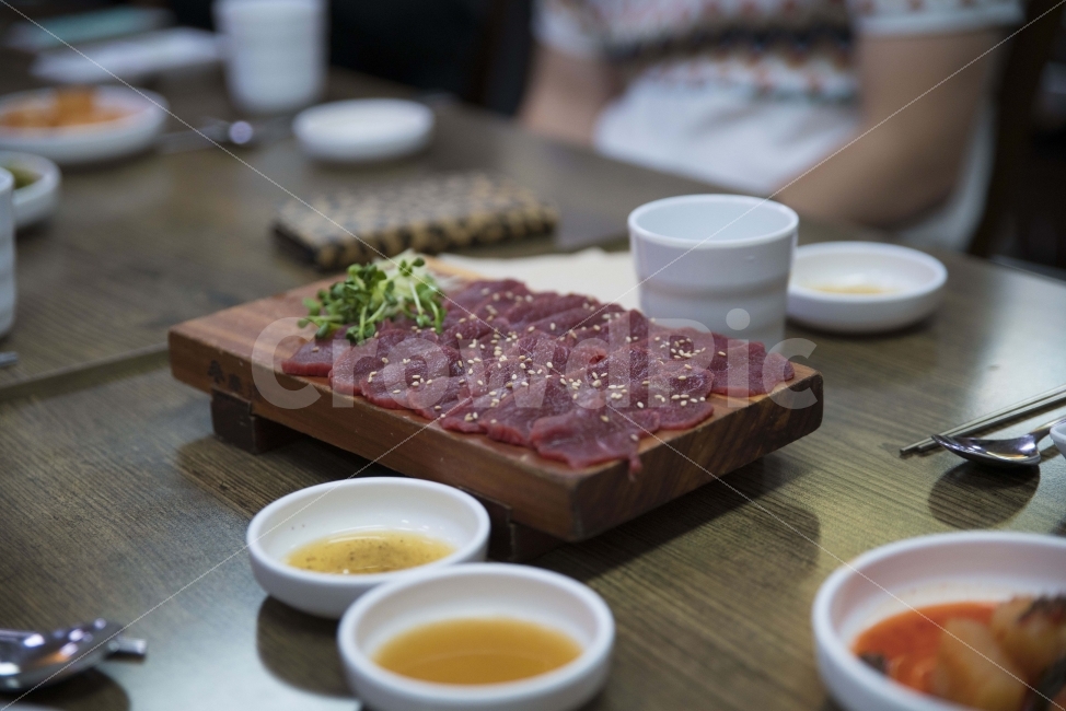 요리,음식,육사시미,소고기,육회,음식,식재료,요리,food,cook,meal,dishes,food reserves,육류,고기,meat,한식,한국음식,한국요리,korean food,korean dishes,korean meal,korean cook