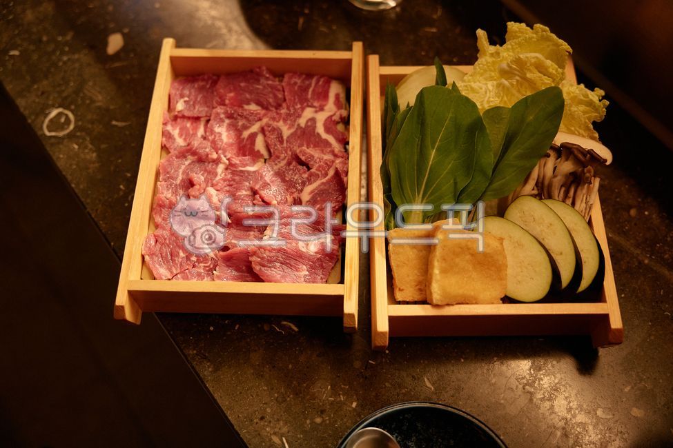 스끼야끼,소고기,고기,일식,이자카야,샤브샤브