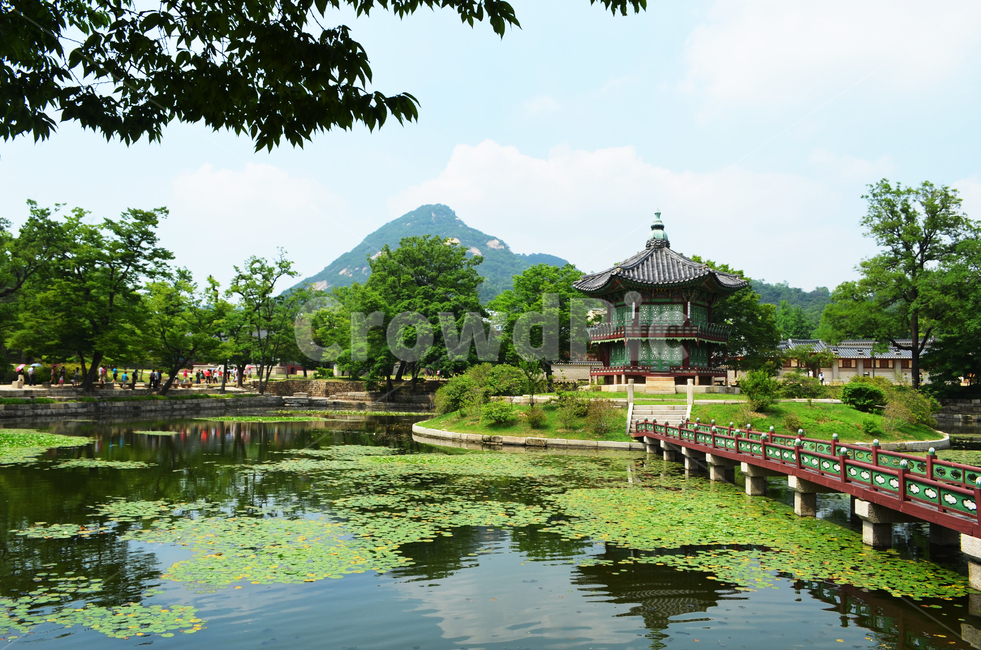경복궁,한국,한국건축,architecture,palace,건축물,water,물,nature,자연