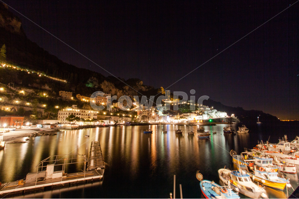 세계,여행,휴식,바다,야경,도시,해변,야경,밤,풍경,nightscape,night,landscape,도시,city,해외,외국,세계,foreign,oversea,world,세계도시풍경,해외도시풍경,외국도시풍경,world cityscape,vehicle,차량,watercraft,선박,transportation,교통,water,물,waterfront,워터 프론트,port,포트,pier,교각