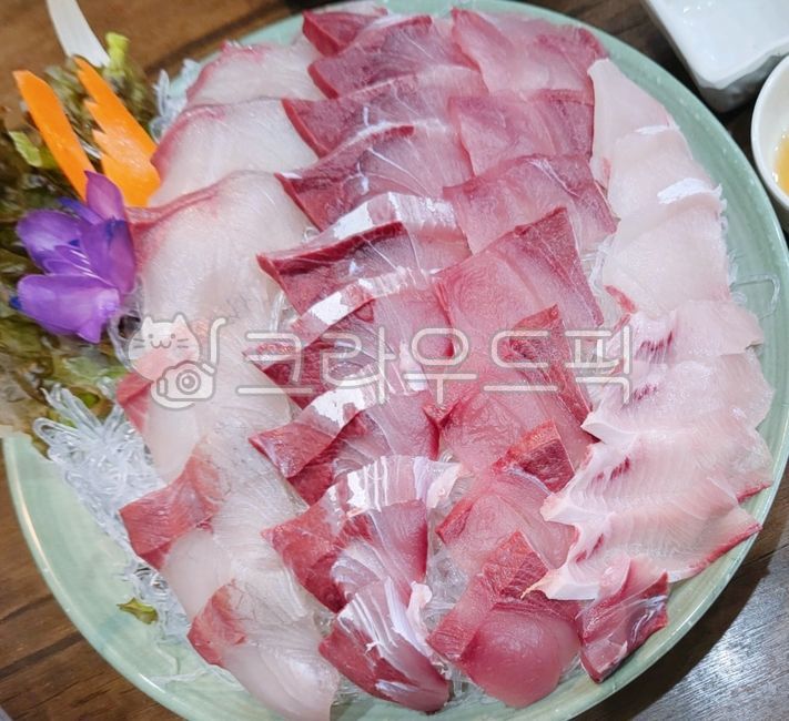 대방어,방어,생선,대방어회,방어회,생선회,회,사시미,날음식,음식,식사,food,fish,meal