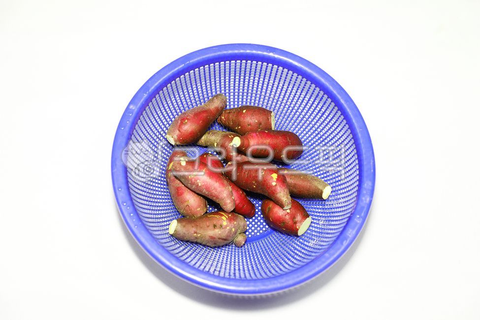 chestnut sweet potato,sweet potato,basket,Raw sweet potato,Pumpkin Sweet Potato,red sweet potato,Steamed Sweet Potato