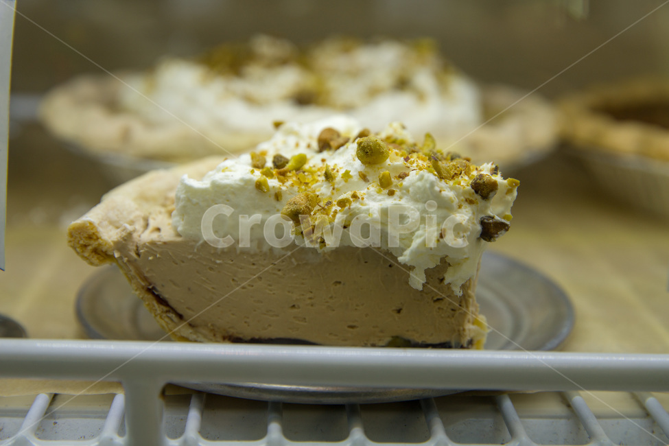 background,baked,cake,closeup,cooking,cuisine,delicious,dessert,dinner,dish,food,fresh,gourmet,green,healthy,homemade,lunch,meal,pie,plate,snack,sugar,table,tasty,traditional,white,wooden,파이,디저트,음식,달콤,설탕,크림,음식,식재료,요리,food,cook,meal,dishes,food reserves