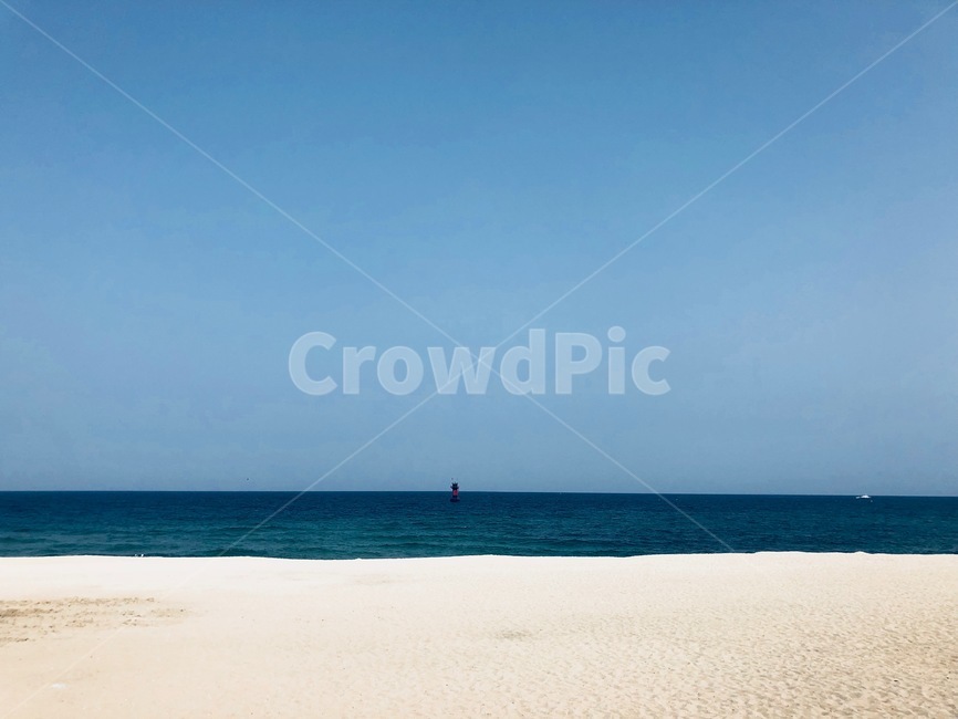 nature,자연,outdoors,옥외,sand,모래,ocean,대양,sea,바다,water,물,shoreline,해안선,soil,흙,동해,겨울,겨울바다,바닷가,해변,바다,beach,sea
