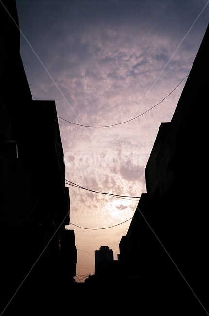 하늘,sky,도시,건물,building,city,석양,sunset,필름,film,필름사진,감성,sentimental