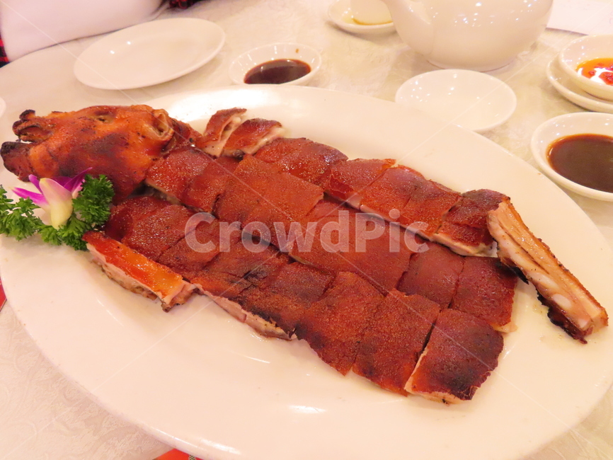 아기돼지,아기돼지통구이,애저구이,음식,먹방